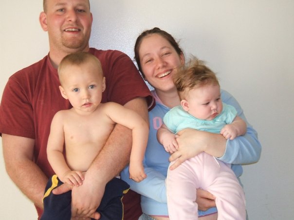 terrance-snow-family.jpg (40105 bytes)